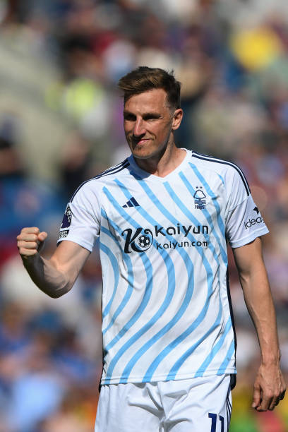 迅速带球推 迅速带球推