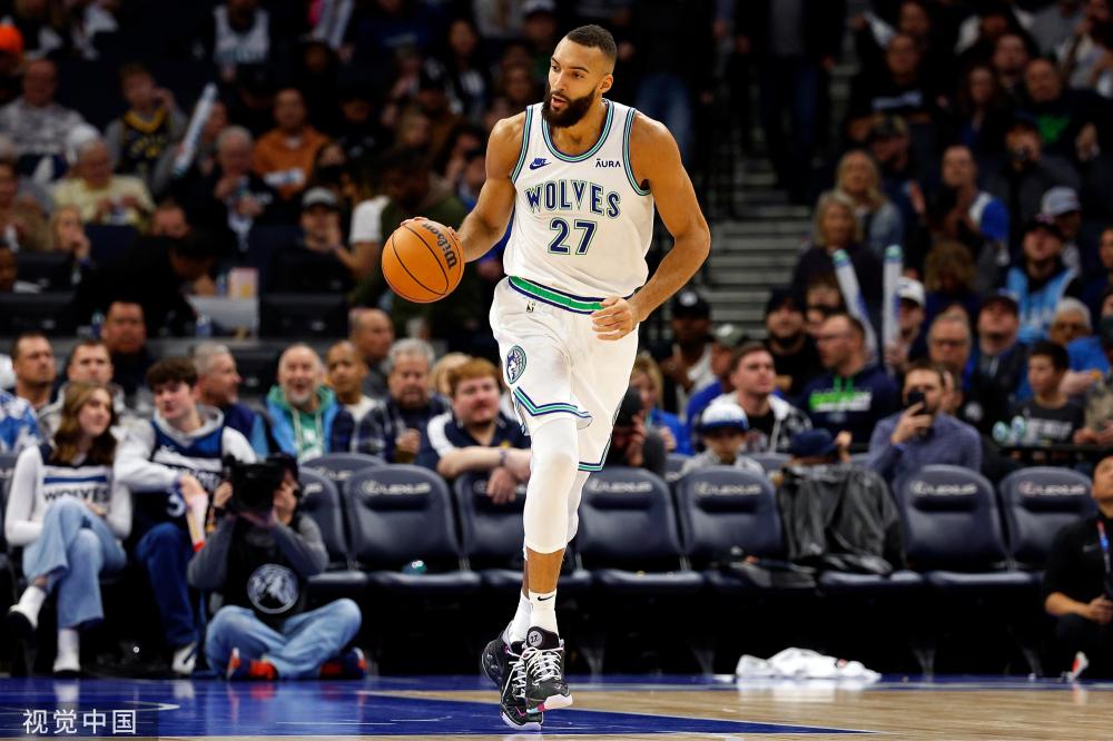 际赛事的高 际赛事的高